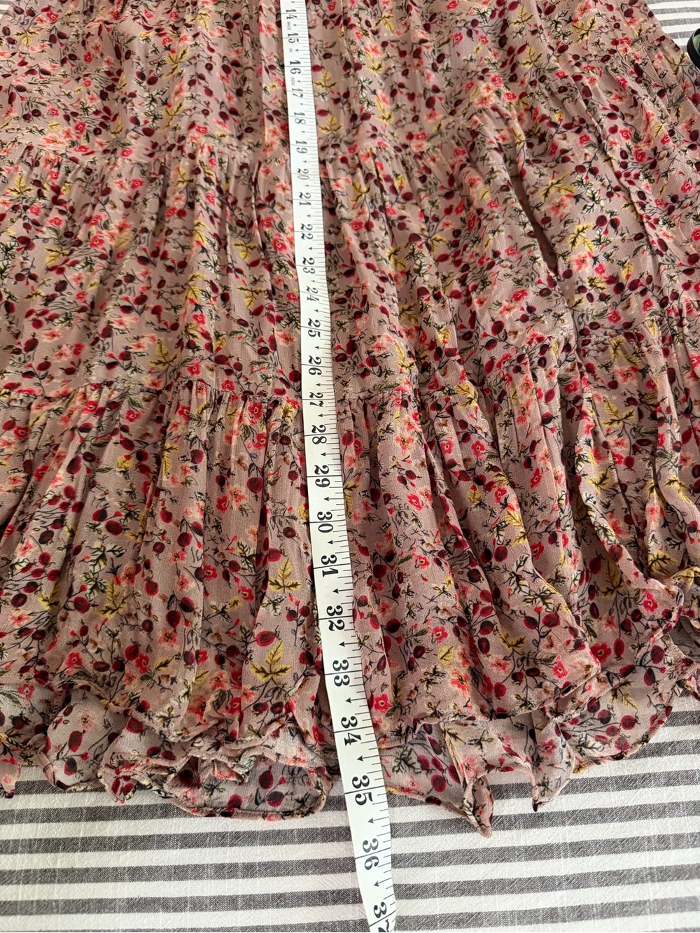 Bloomingdale’s ba&sh Pink Floral Tiered Midi Skirt size MEDIUM - Picture 6 of 11